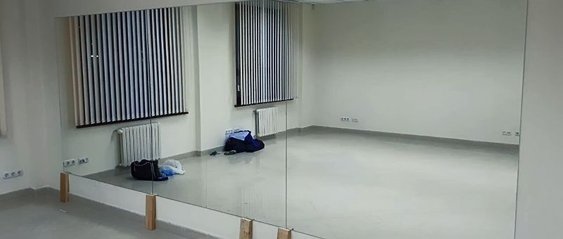 Зеркальные панели