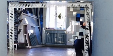 Зеркало с рисунком