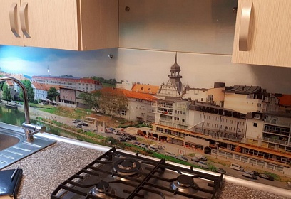 Стеклянный фартук