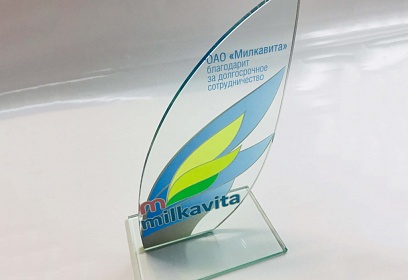 Стеклянные таблички и вывески