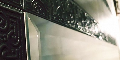 Зеркало с фацетом