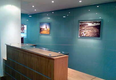 Стекло на стены