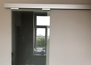 Раздвижные стеклянные двери