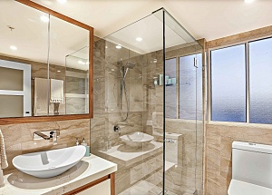 Стекло для душевой